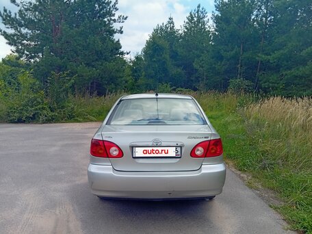 2004 Toyota Corolla IX (E120, E130) Рестайлинг, серебристый, 350000 рублей, вид 3
