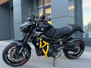 2017 Yamaha MT-09 (FZ-09), чёрный, 820000 рублей, вид 1