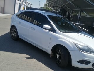 2008 Ford Focus II Рестайлинг, белый, 760000 рублей, вид 3