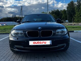 2008 BMW 1 серии 120i I (E81/E82/E87/E88) Рестайлинг, чёрный, 930000 рублей, вид 3