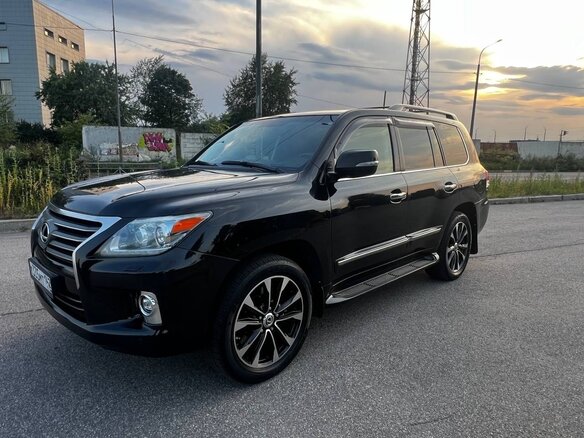 2014 Lexus LX 570 III Рестайлинг, чёрный, 3490000 рублей - вид 16