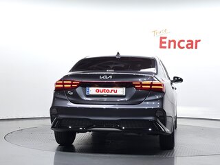 2023 Kia K3 II Рестайлинг, серый, 1820000 рублей, вид 4