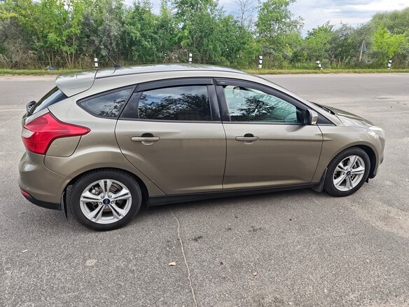 2012 Ford Focus III, коричневый - вид 4
