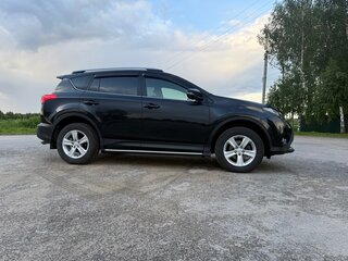2014 Toyota RAV4 IV (XA40), чёрный, 2350000 рублей, вид 5