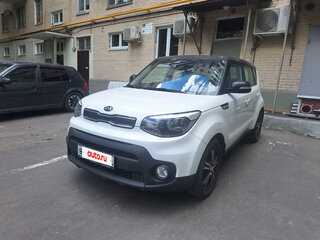 2018 Kia Soul II Рестайлинг, белый, 1750000 рублей, вид 1