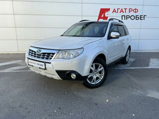 2012 Subaru Forester III Рестайлинг, белый, 1100000 рублей, вид 1