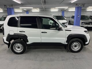 2021 Lada (ВАЗ) Niva Travel I, белый, 849000 рублей, вид 4