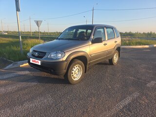 2016 Chevrolet Niva I Рестайлинг, серый, 680000 рублей, вид 1