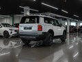 2025 Toyota Land Cruiser Prado 250 Series, белый, 9990000 рублей - вид 3