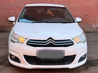 2011 Citroen C4 II, белый, 450000 рублей, вид 2