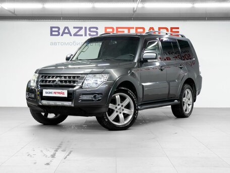 2012 Mitsubishi Pajero IV Рестайлинг 1, серый, 1849000 рублей, вид 1