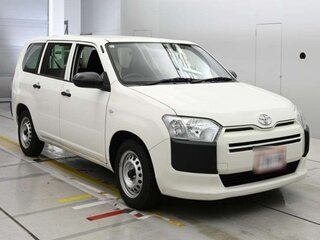 2022 Toyota Probox I Рестайлинг, белый, 900000 рублей, вид 1