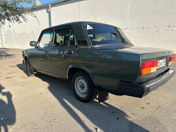 2011 Lada (ВАЗ) 2107, серый, 250000 рублей - вид 2