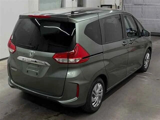 2023 Honda Freed II Рестайлинг, зелёный, 1300000 рублей, вид 4