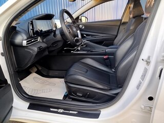 2022 Hyundai Elantra VII (CN7), белый, 2000000 рублей, вид 5