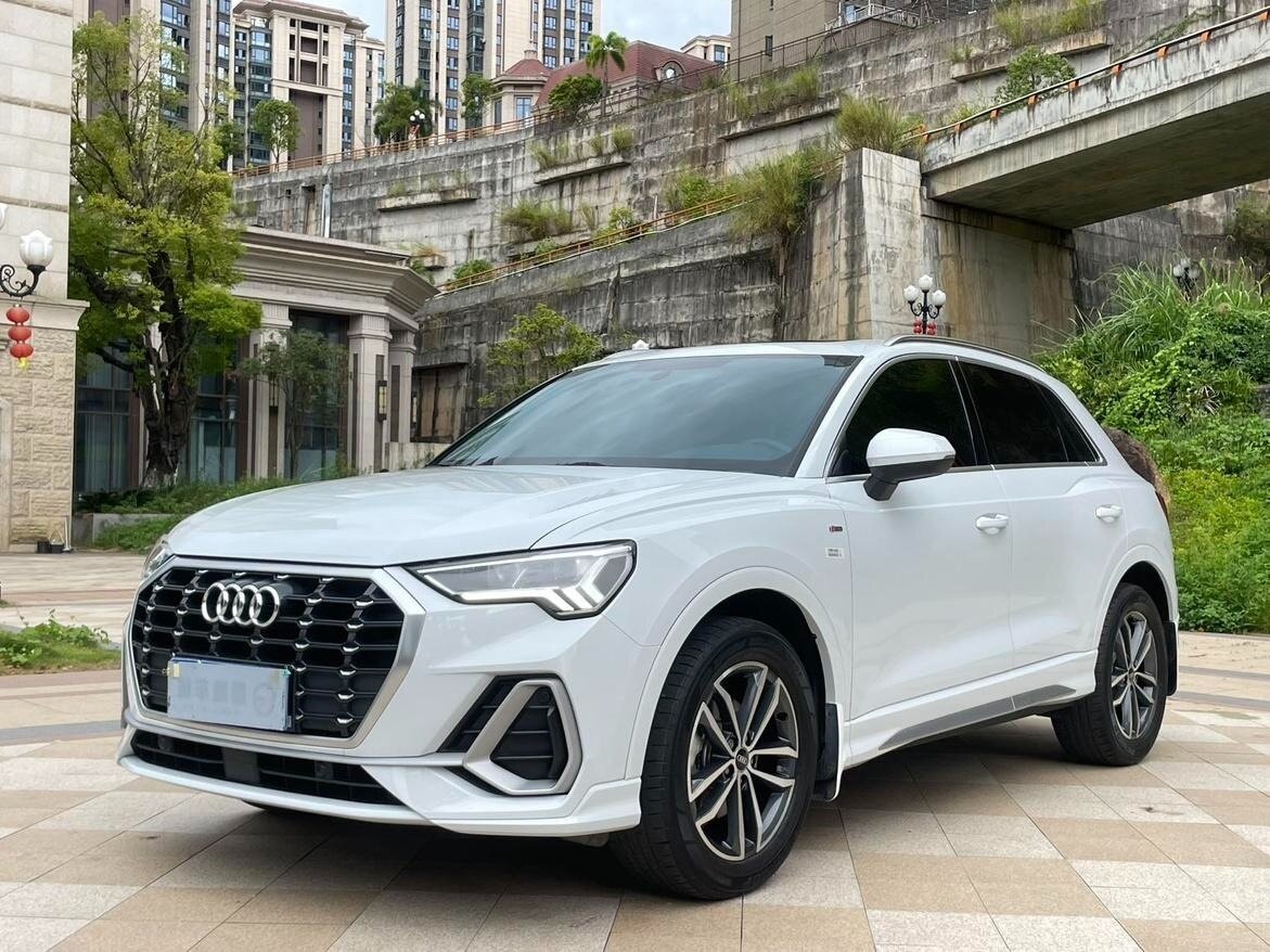 Открыть фотографии: Audi Q3 II (F3)