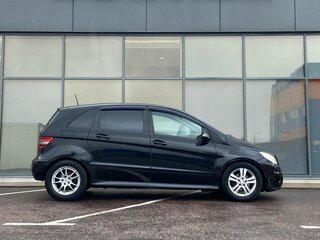 2008 Mercedes-Benz B-Класс 170 I (W245) Рестайлинг, чёрный, 512000 рублей, вид 3