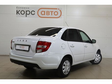 2023 Lada (ВАЗ) Granta I Рестайлинг, белый, 749000 рублей, вид 3