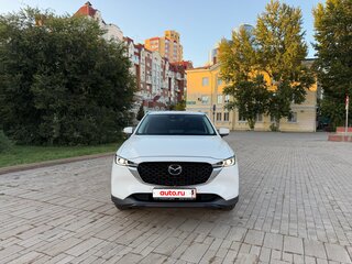 2023 Mazda CX-5 II Рестайлинг, белый, 4250000 рублей, вид 1