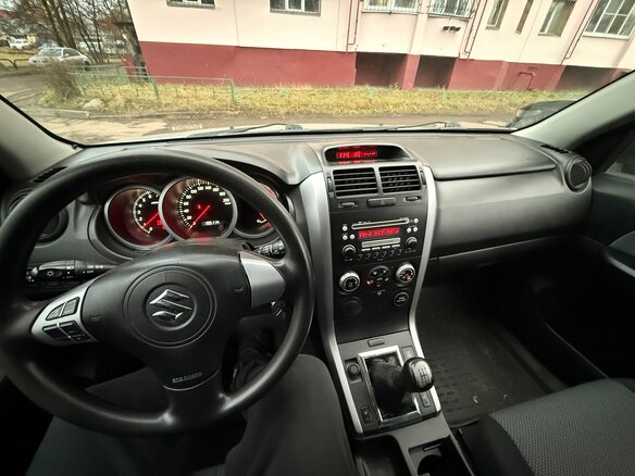 2008 Suzuki Grand Vitara II, серебристый, 600000 рублей - вид 9