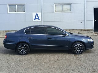 2006 Volkswagen Passat B6, синий, 469000 рублей, вид 4
