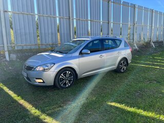 2012 Kia Ceed I Рестайлинг, серебристый, 798000 рублей, вид 2