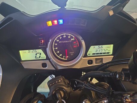 2012 Honda CBF 1000, белый, 700000 рублей, вид 4