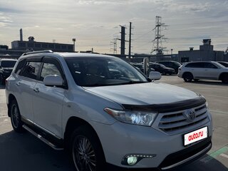 2013 Toyota Highlander II (XU40) Рестайлинг, белый, 2600000 рублей, вид 2