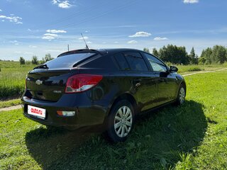 2013 Chevrolet Cruze I Рестайлинг, коричневый, 650000 рублей, вид 4