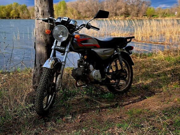 2013 Racer Alpha, серый, 45000 рублей - вид 2