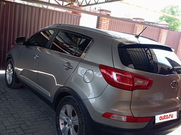 2010 Kia Sportage III, серебристый, 1500000 рублей - вид 5