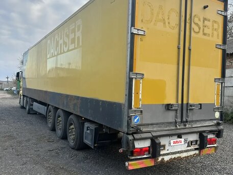2008 MAN TGX, жёлтый, 4500000 рублей, вид 2