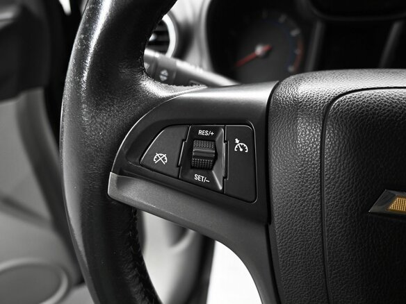 2012 Chevrolet Orlando I, чёрный, 1100000 рублей - вид 17