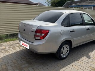 2015 Lada (ВАЗ) Granta I, серебристый, 400000 рублей, вид 5
