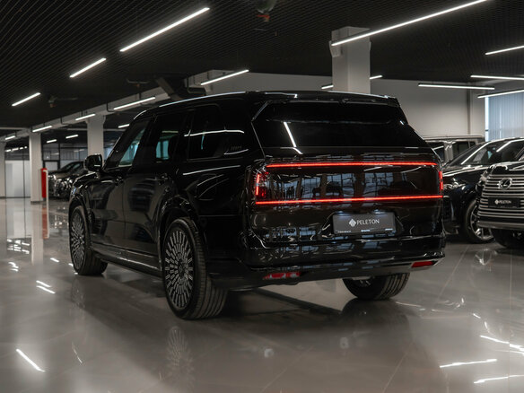 2025 Zeekr 9X, чёрный - вид 3