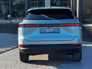 2026 Omoda C7, зелёный, 3099000 рублей, вид 4