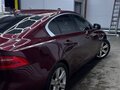 2015 Jaguar XE EcoBoost I, красный, 1450000 рублей - вид 3
