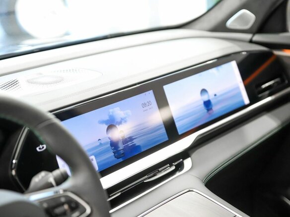 2026 Geely Monjaro I, серебристый - вид 12