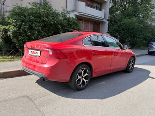 2012 Volvo S60 II, красный, 1065000 рублей, вид 3