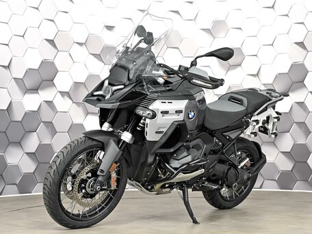 2026 BMW R 1300 GS Adventure, чёрный, 3099000 рублей, вид 2