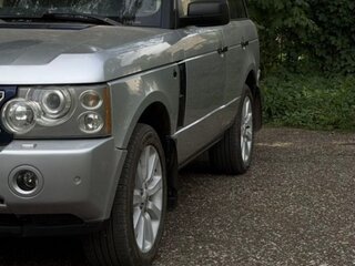2006 Land Rover Range Rover Supercharged III Рестайлинг, серебристый, 1440000 рублей, вид 1