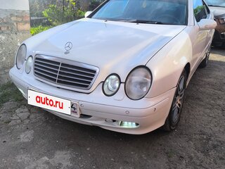 2000 Mercedes-Benz CLK-Класс 230 I (W208) Рестайлинг, белый, 350000 рублей, вид 5