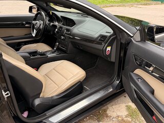 2011 Mercedes-Benz E-Класс 250 7G-Tronic IV (W212, S212, C207), чёрный, 1280000 рублей, вид 5