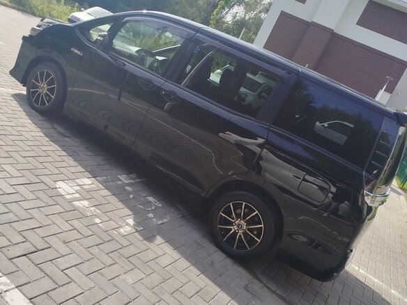 2015 Toyota Voxy III (R80), чёрный, 2200000 рублей - вид 5