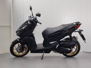 2024 Honda Click, чёрный, 349000 рублей, вид 3
