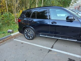 2021 BMW X5 40d IV (G05/G18), чёрный, 8290000 рублей, вид 5