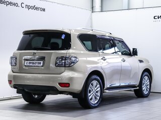 2011 Nissan Patrol VI (Y62), бежевый, 2540000 рублей, вид 3