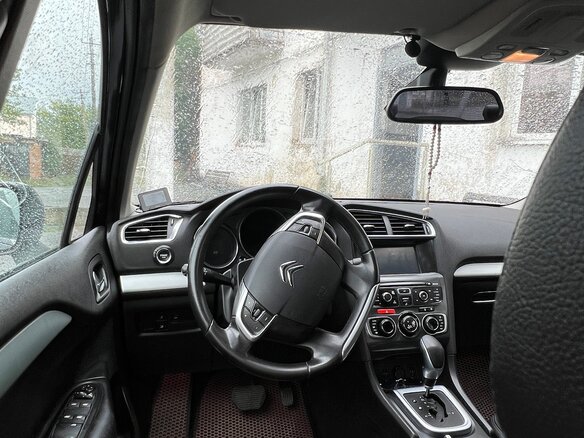 2015 Citroen C4 II, серый, 700000 рублей - вид 5