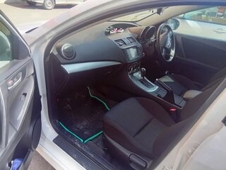 2010 Mazda Axela II, белый, 900000 рублей, вид 4