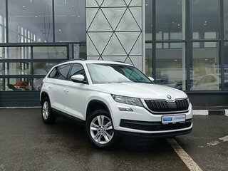 2018 Skoda Kodiaq I, белый, 2139000 рублей, вид 3